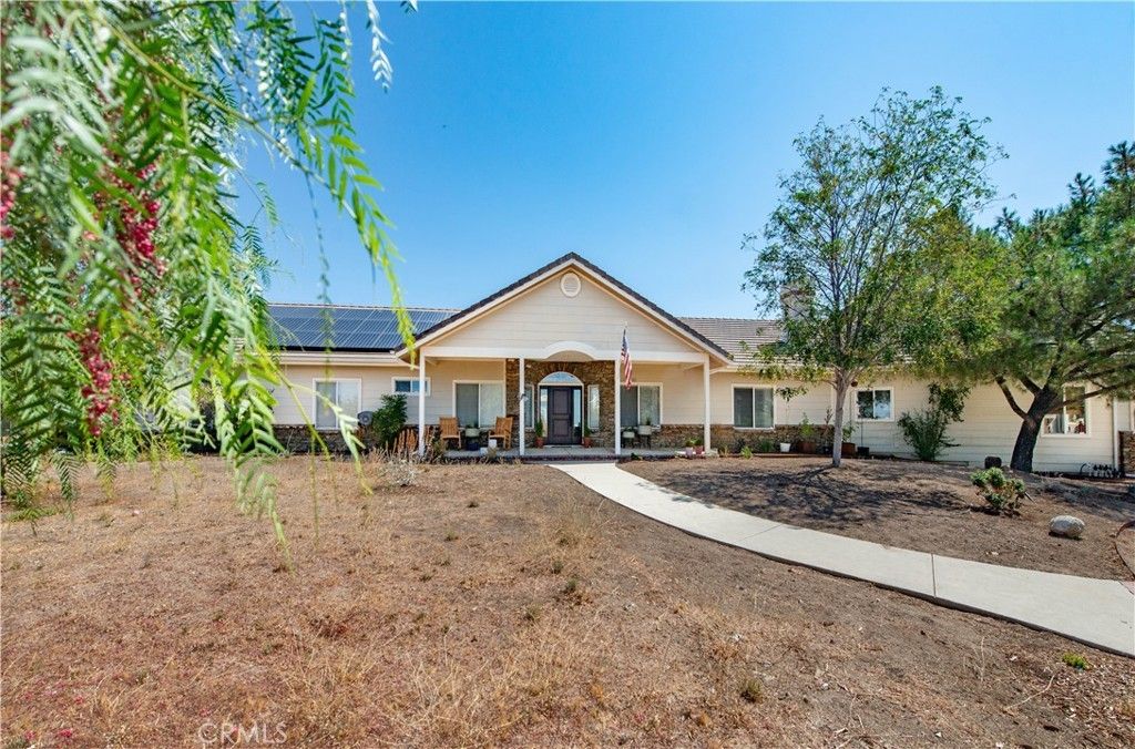 9726 Escondido Canyon, Agua Dulce