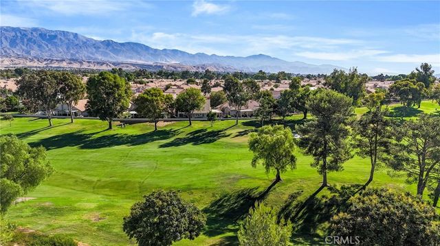 1560 Pine Valley, Banning