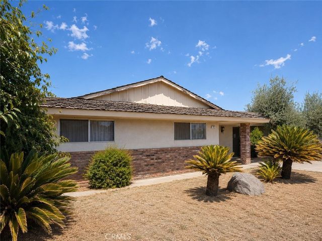146 W Hanford Armona, Lemoore