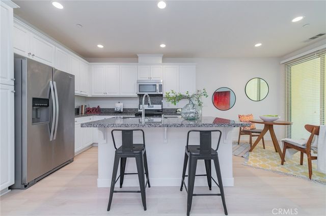 3290 E Yountville # 10, Ontario