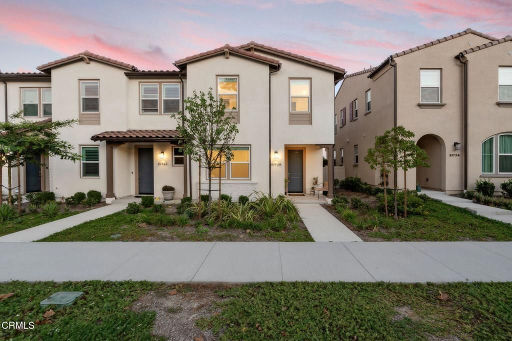 10738 Telegraph Road, Ventura