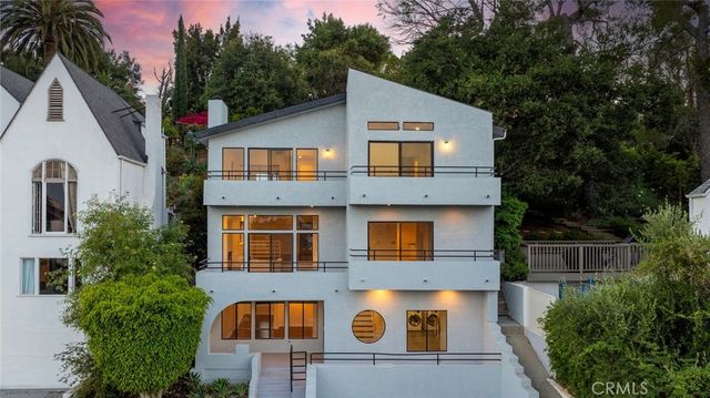 1425 Columbia Dr, Glendale