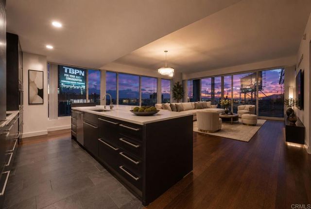 6250 Hollywood Boulevard # 12h, Los Angeles