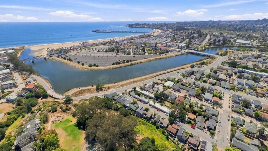 118 Jessie Street, Santa Cruz