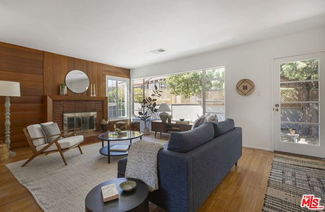 4163 Verdugo View Drive, Los Angeles