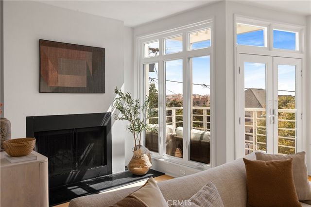 3019 3rd Street # 202, Santa Monica