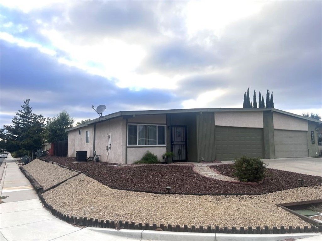 1841 Lark Ellen Drive, Paso Robles