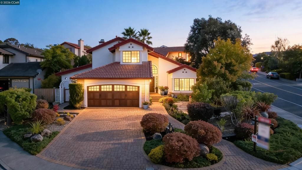 100 Opal Ct, Hercules