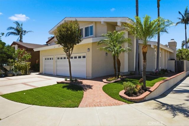 13607 Hindry Avenue, Hawthorne