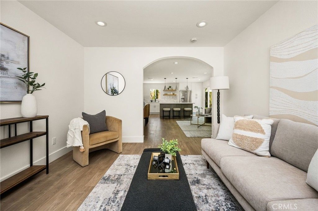 20031 Shorewood Circle, Huntington Beach