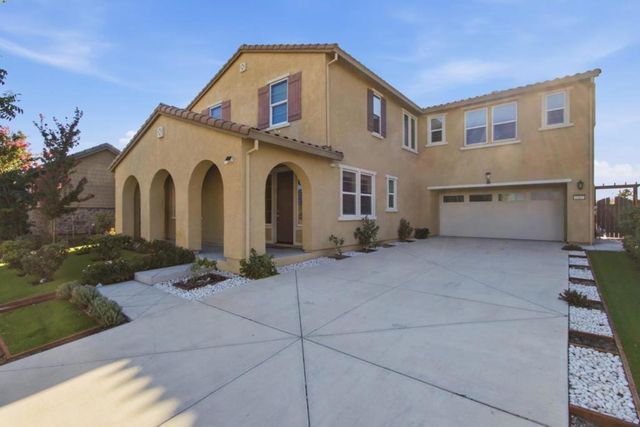 1307 S Hart Drive, Mountain House