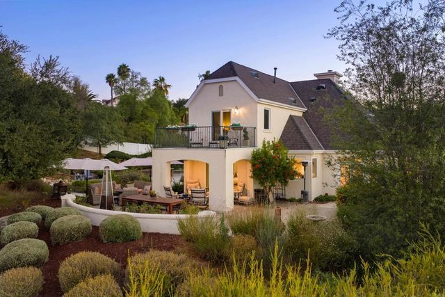 28475 Cerveza Court, Escondido