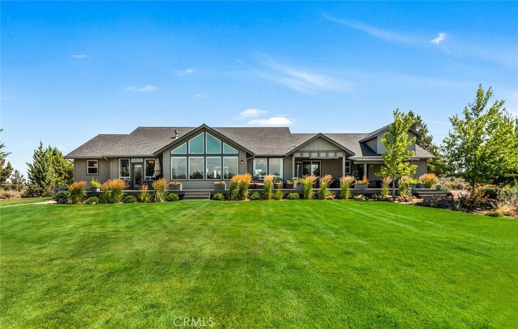 60870 Billadeau, Other