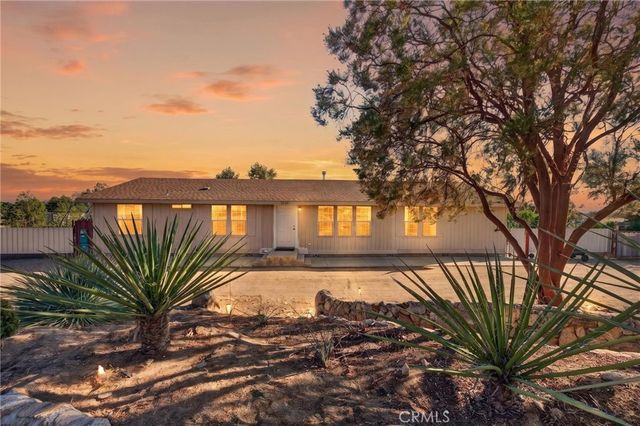 37621 Regal Blue Trail, Anza