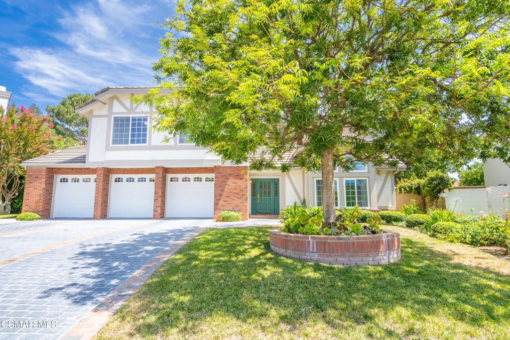 1312 Dubonnet Court, Oak Park