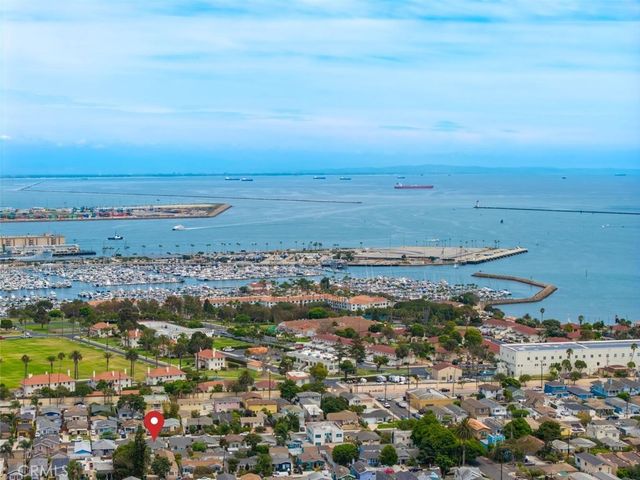 2639 S Denison Avenue, San Pedro