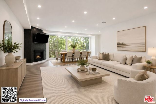 441 N Oakhurst Drive # 304, Beverly Hills