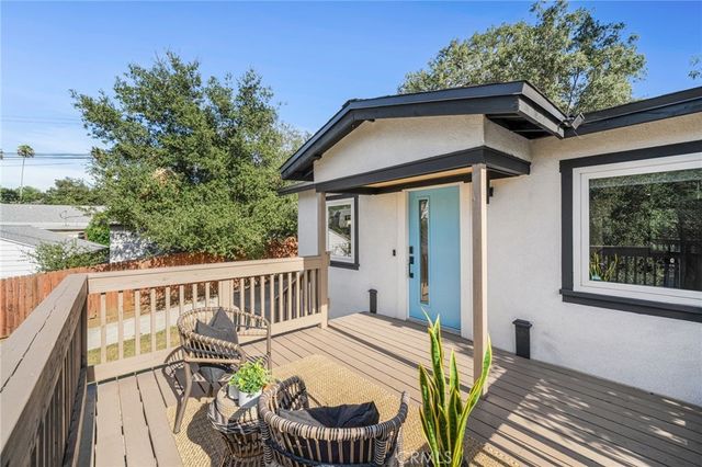 1808 Chickasaw Avenue, Los Angeles