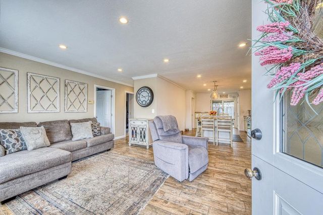 10941 Axtell Street, Castroville