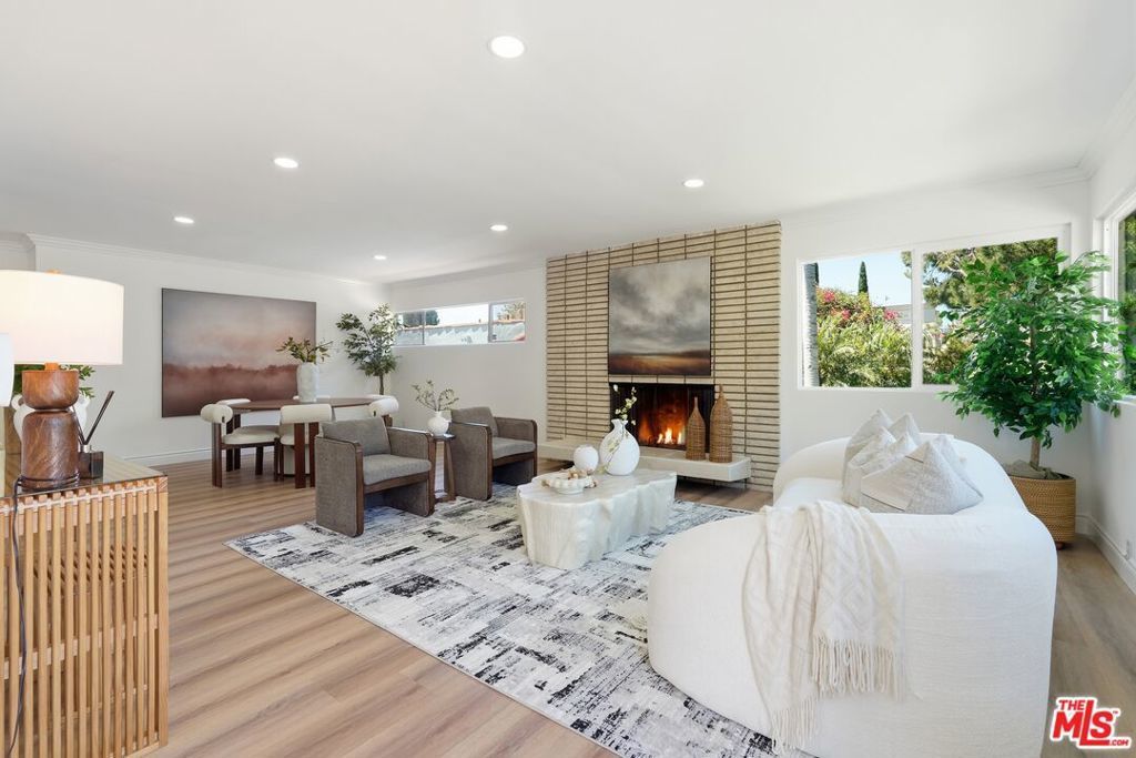 10308 Keswick Avenue, Los Angeles