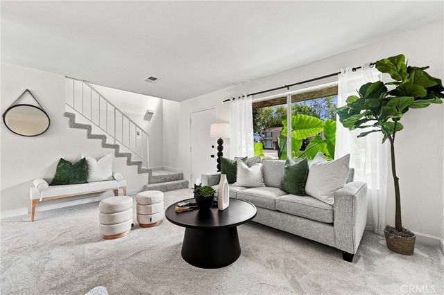 8437 El Arroyo, Huntington Beach
