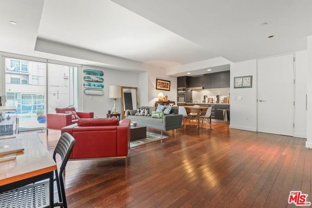 6250 Hollywood Boulevard # 6l, Los Angeles