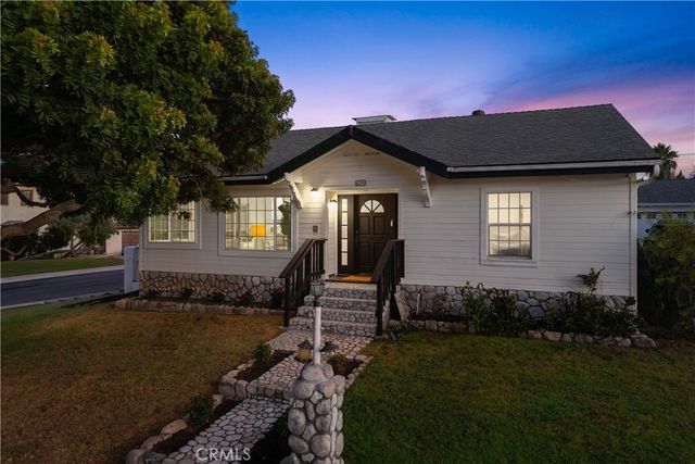 6200 W 77th Street, Los Angeles