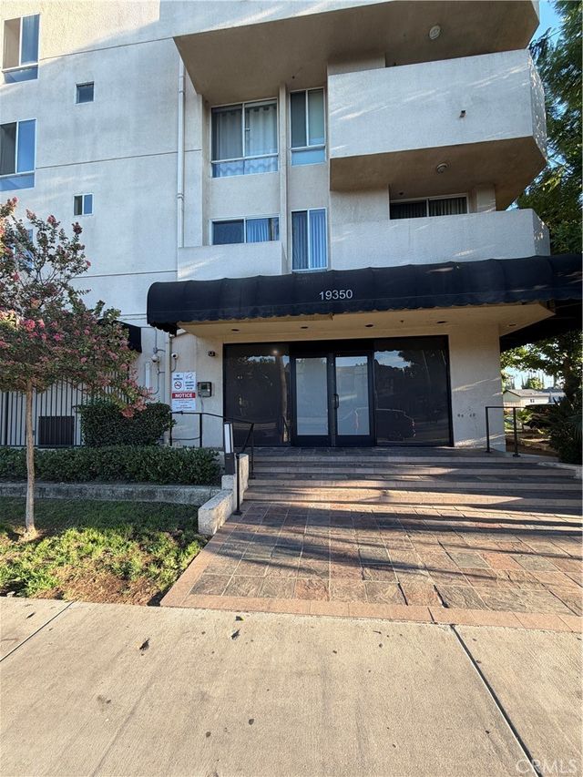 19350 Sherman Way # 138, Reseda