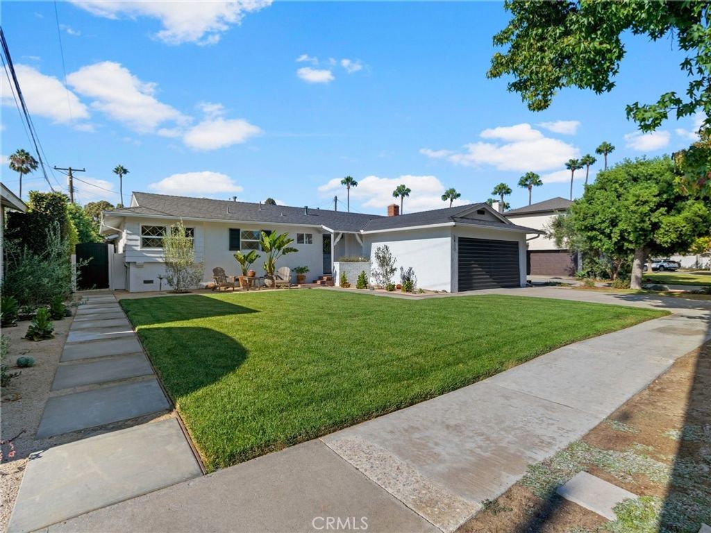 1430 Shamrock, Costa Mesa