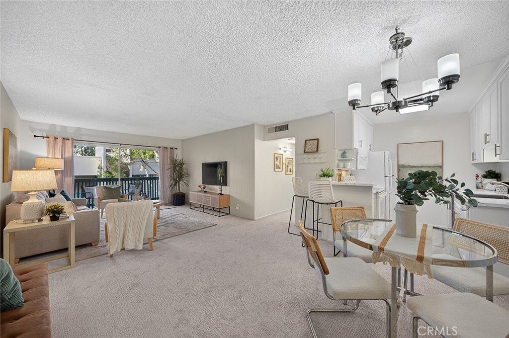576 N Bellflower # 320, Long Beach