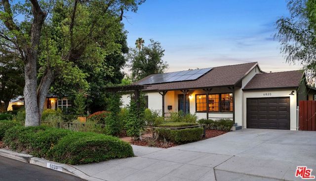 6820 Texhoma Avenue, Lake Balboa