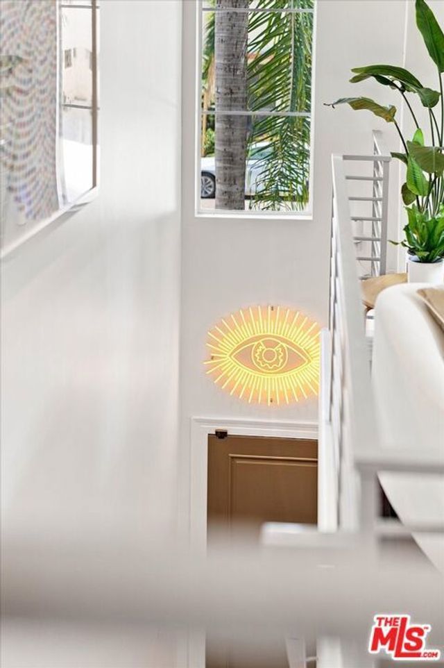 1153 N Formosa Avenue # 102, West Hollywood