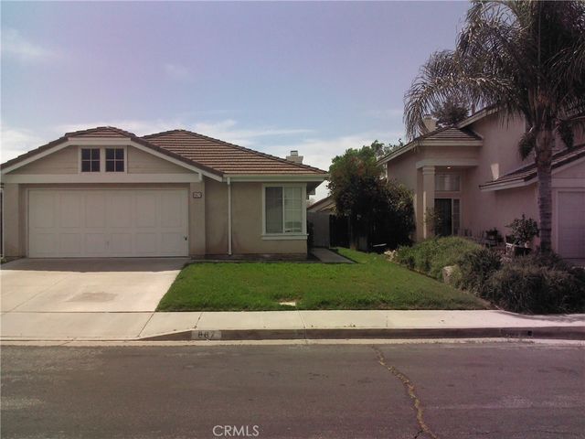 867 Sweetpea Street, Hemet