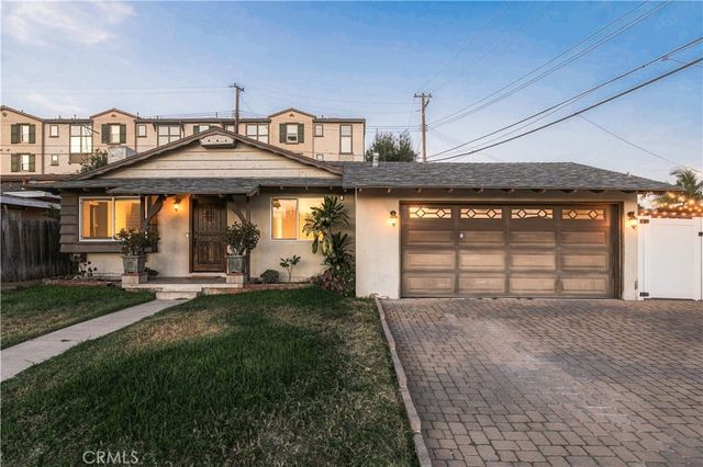 150 Colleen, La Habra