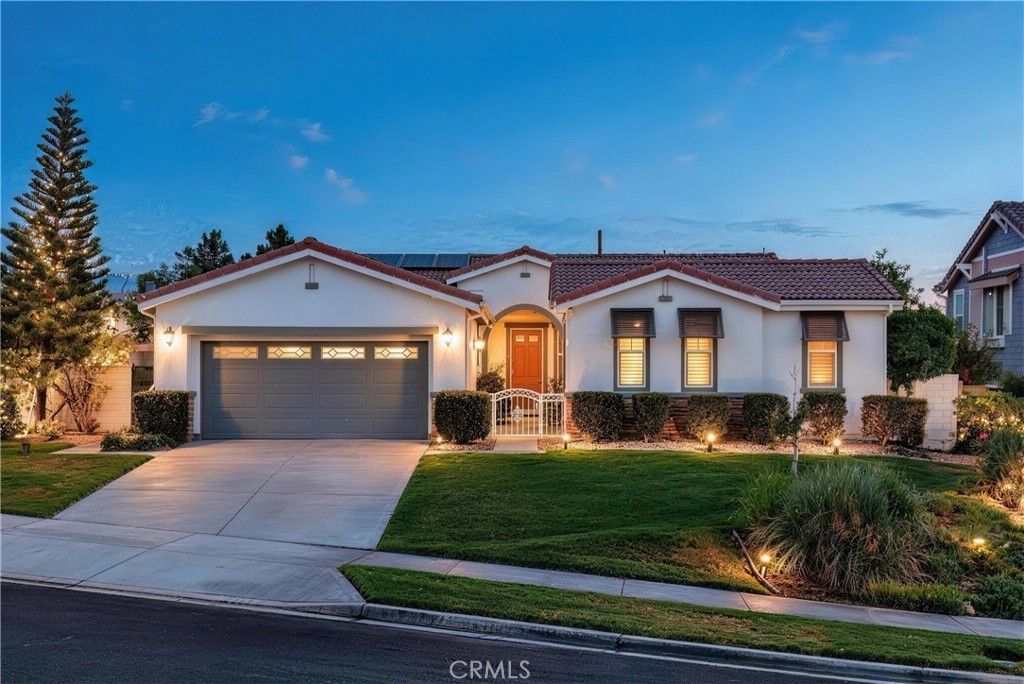 4795 Thornbush, Fontana