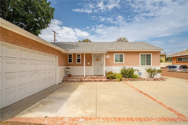 317 S Gardenglen Street, West Covina