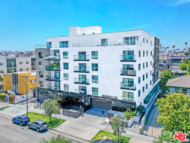 321 S Oxford Avenue # 405, Los Angeles