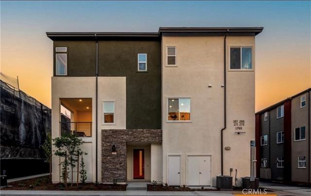 273 Lynx, Irvine