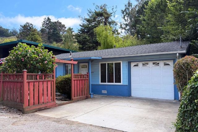 652 Rockaway Beach Avenue, Pacifica