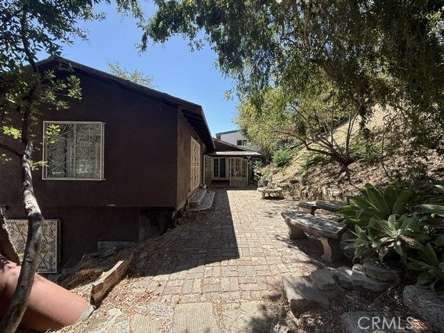 2540 Onyx, Los Angeles