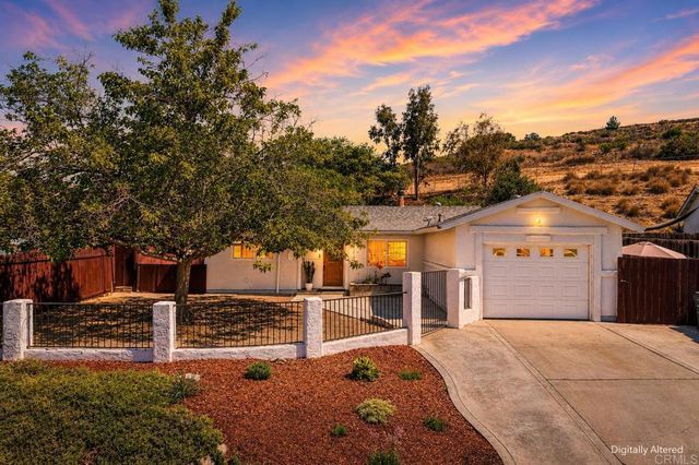9510 Tuthill Way, Santee