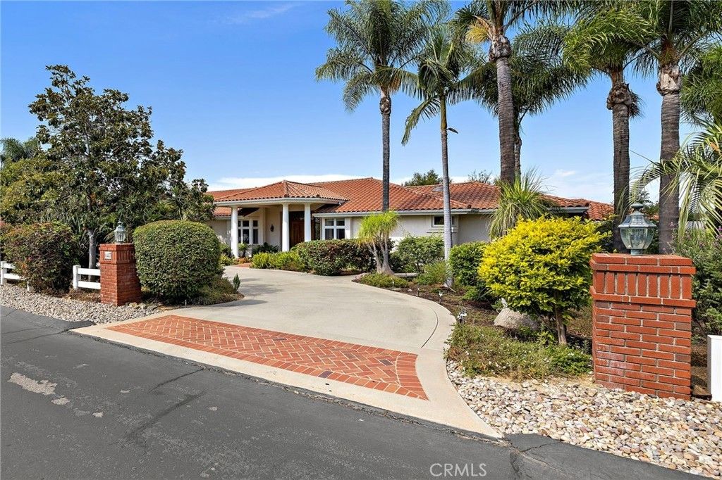 647 Tumble Creek Lane, Fallbrook