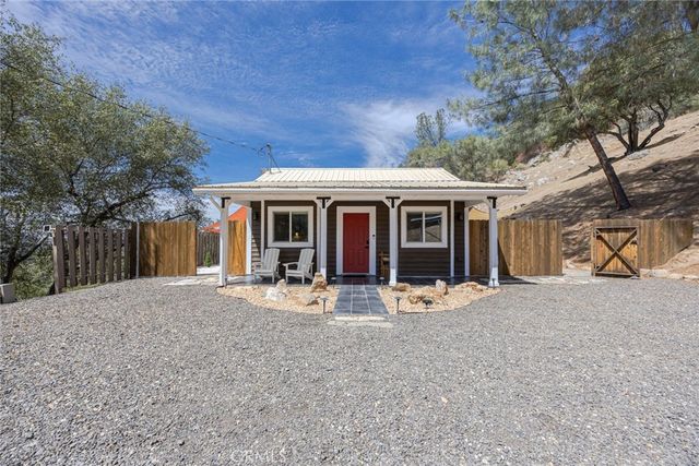 44041 Trabuco, Coarsegold