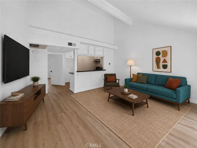 7131 Farralone # 46, Canoga Park