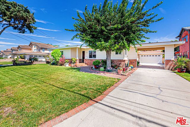 10530 Dolan Avenue, Downey