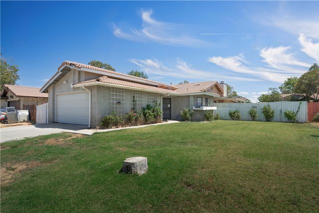 43732 La Paz, Lancaster