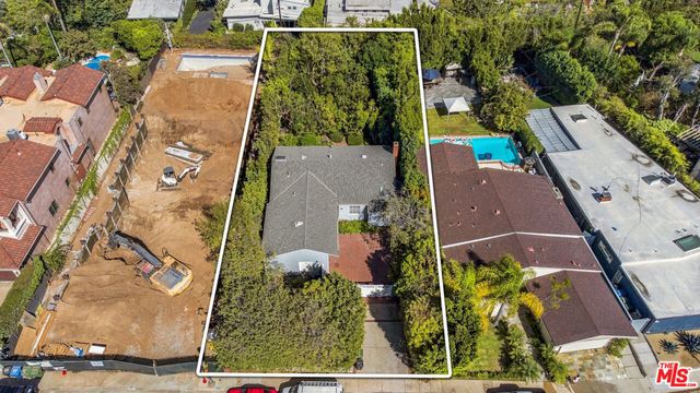 376 N Bonhill Road, Los Angeles