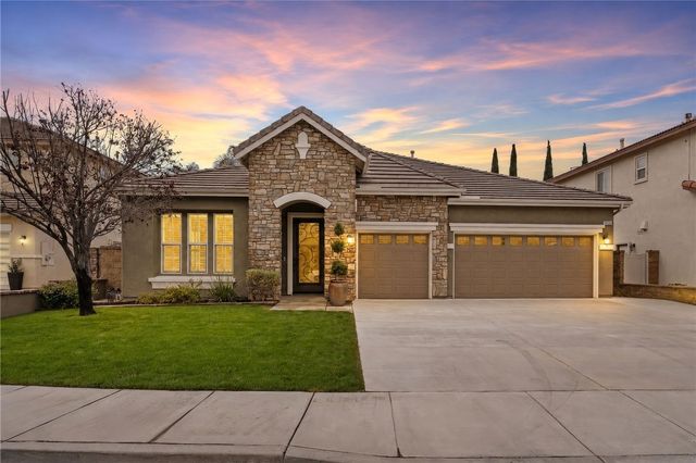 33725 Pebble Brook Circle, Temecula