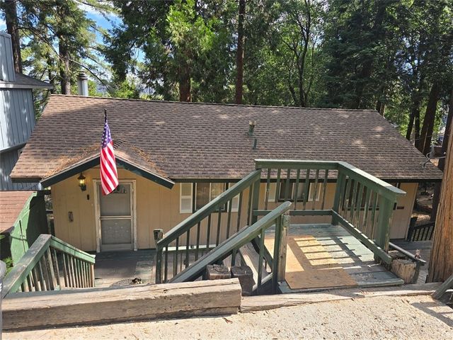981 Lausanne Drive, Crestline