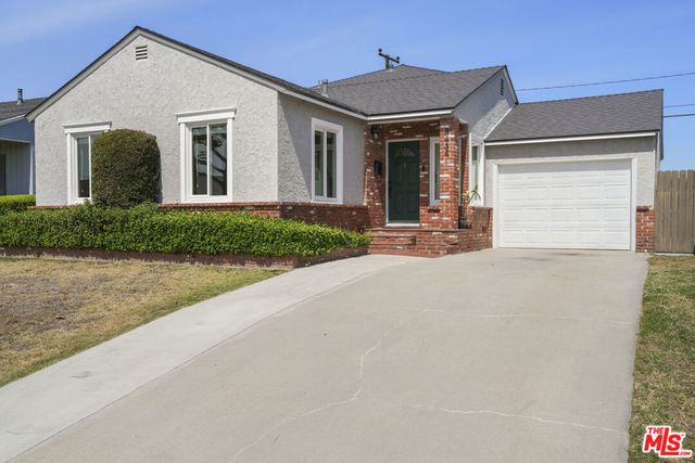 5434 Graywood Avenue, Lakewood